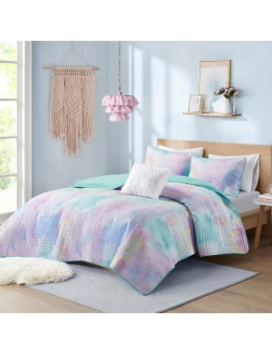 Pastel tie-dye quilted bedding