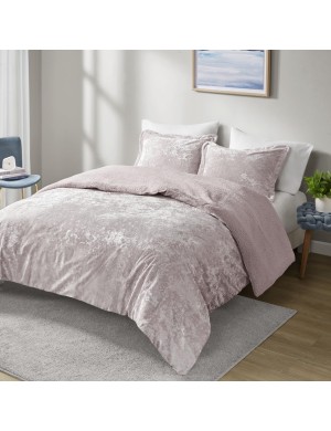 Pink velvet bedding