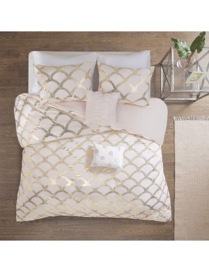 Champagne gold scalloped bedding